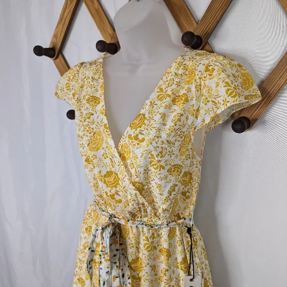 Celina Moon Belted Floral Faux Wrap Cap Sleeve Mini Dress Size Small - Picture 4 of 9